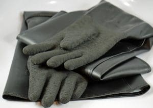 blast cleaning gloves